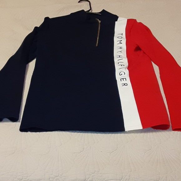 Tommy Hilfiger Tops - Tommy Hilfiger medium